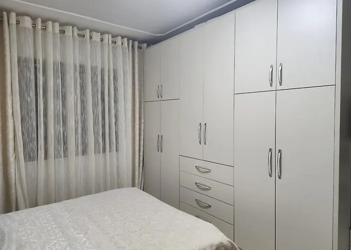 In * Polican (Berat)